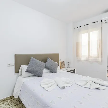 Piso Amplio Cerca Del Centro De Capital Apartment *