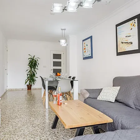 Apartment Piso Amplio Cerca Del Centro De Capital *