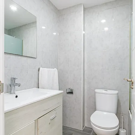 Piso Amplio Cerca Del Centro De Capital Apartment
